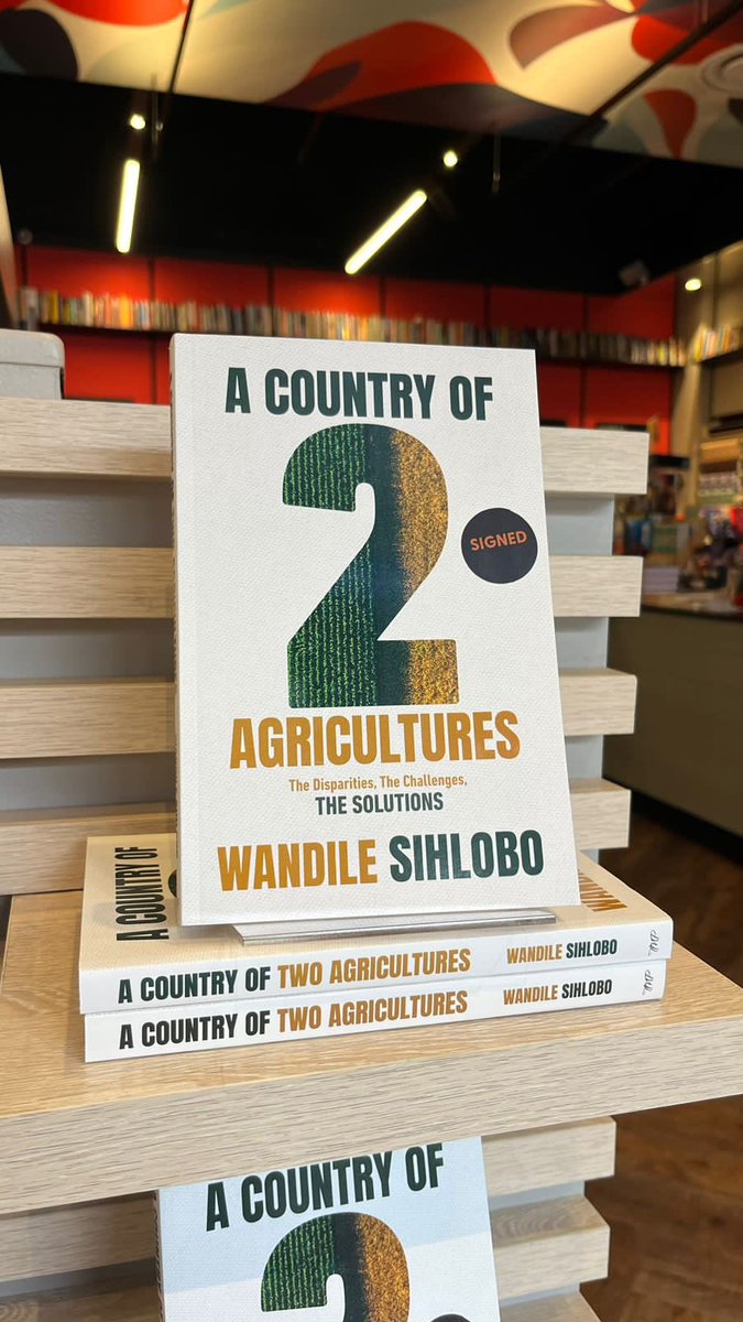 In her speech, today in Pretoria, Minister Thoko Didiza cited “A Country of Two Agricultures” and underscored that we need to implement some policy ideas in this book to close this dualism in South Africa’s agriculture.