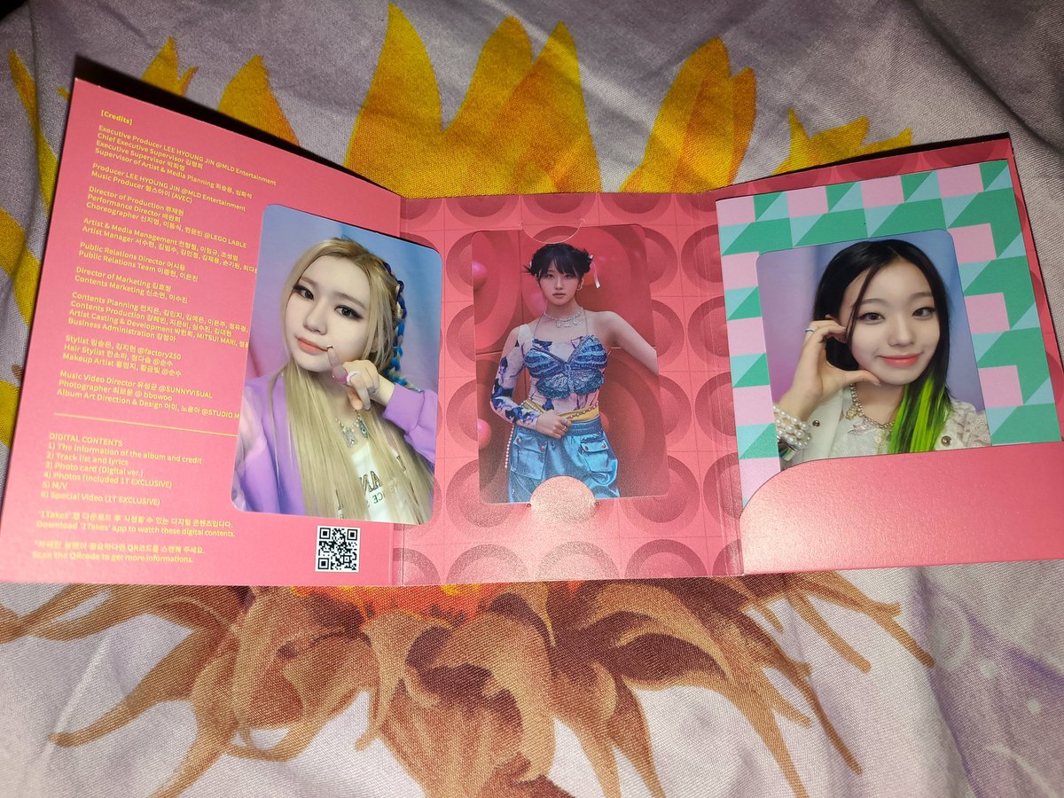 Jeongyeonieeee tweet media