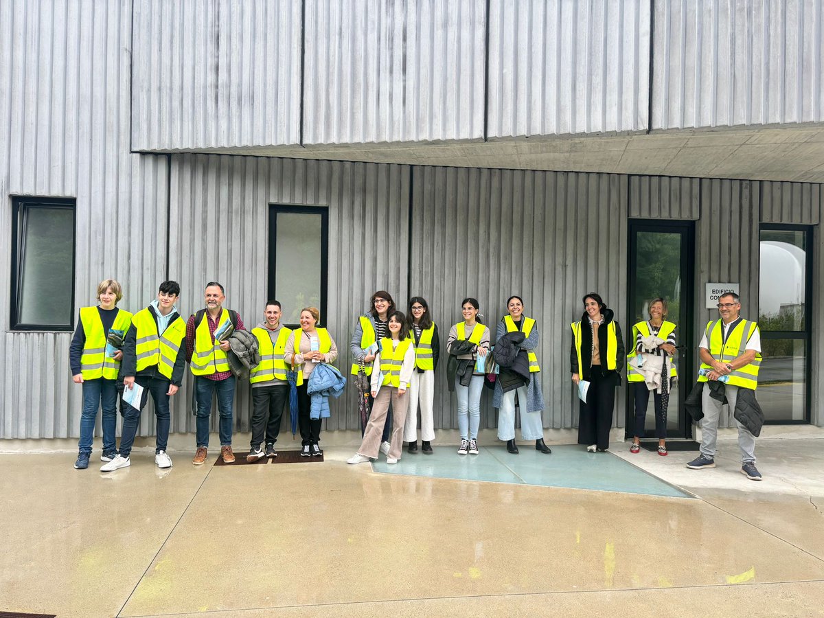 👩‍🔬 Recibimos na #Ecofactoría de @OurenseConcello a 13 persoas que están realizando o obradoiro GAIA ás que lle puidemos mostrar os pilotos de @CETAQUA e todos os proxectos que estamos levando a cabo. Grazas pola visita! 👏