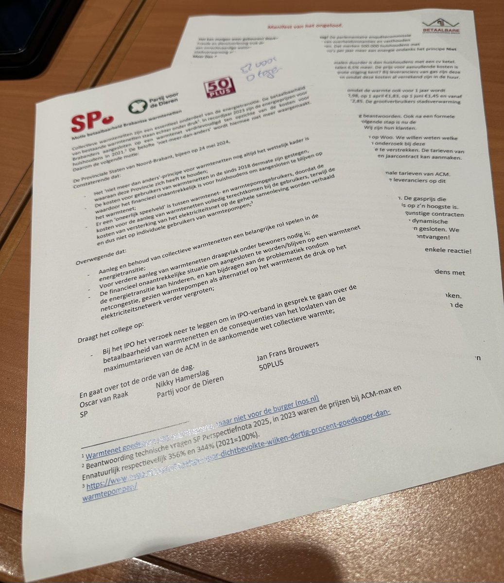 Zojuist heeft #ProvincialeStaten unaniem zijn zorg uitgesproken over de betaalbaarheid van #warmtenetten. Een zorg die werd onderstreept met het  manifest van Actiecomité Stadsverwarming te Duur en  die ik graag overbreng bij het @IPO_Provincies.
#warmtetransitie