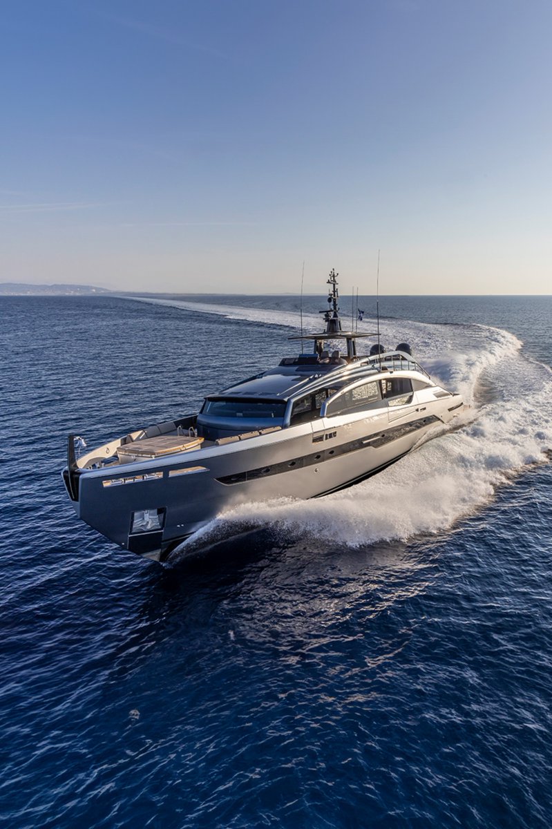 Majestically cruising her realm with absolute power and total control.

Pershing GTX116. The seascape revolution.
#TheDominantSpecies
#GTXseries
#TheSeascapeRevolution
#Unprecedented         

ow.ly/pYgH50RTLMH