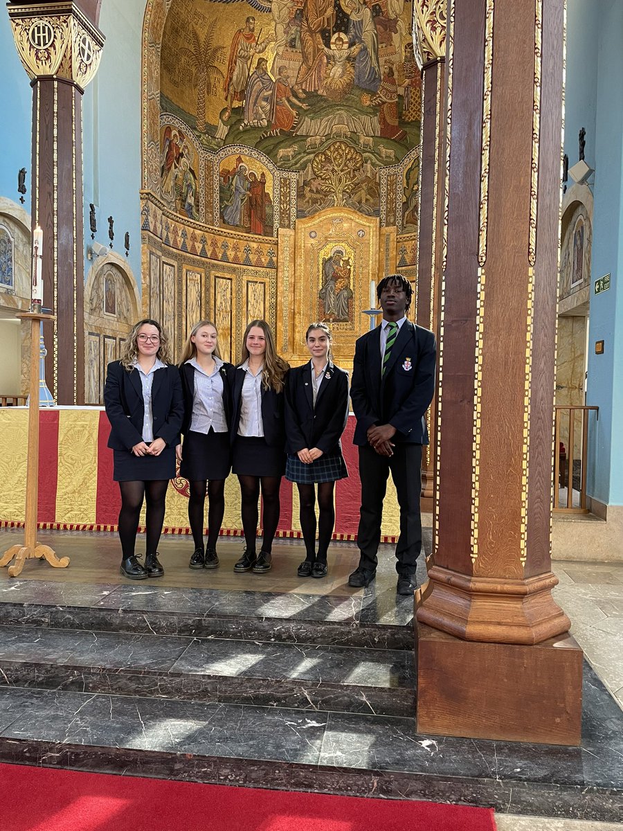 Many thanks to members of <a href="/RHSSuffolk/">Royal Hospital School</a> philanthropy committee <a href="/RHSCharity/">RHS Philanthropy Committee</a> who shared news of this year’s successful fund raising in @RHSChapel this morning