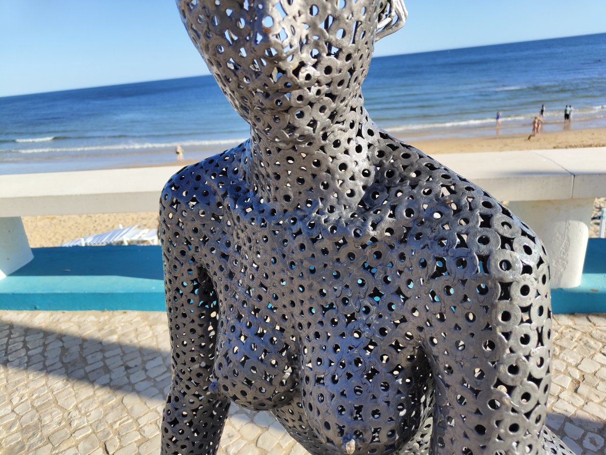 Bum bum check. Each statue is made of 21000 individual Seedor Disks. True story. #bitcoin