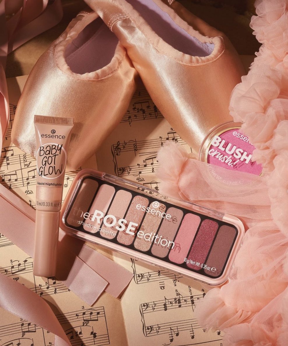 essence cosmetics UK tweet media