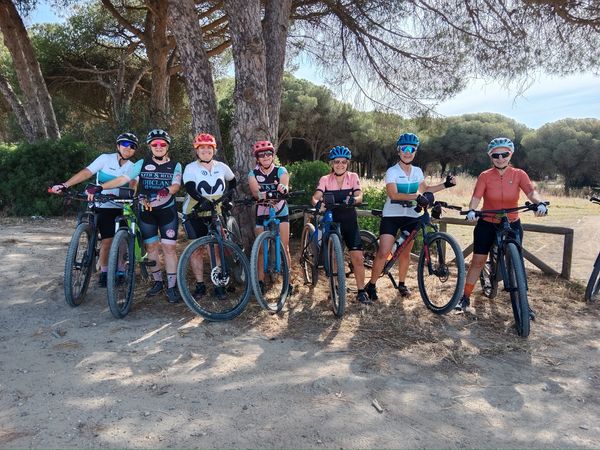 #WomenInBike | ¡Qué el ritmo no pare! 🚴‍♀️Sigamos rodando juntas semana tras semana💙 Elige lugar, modalidad, nivel, etc. y... ¡a disfrutar de las #QuedadasWomenInBike!👏🤩 ℹ️⬇️ biketerritory.com/index.php/es/s… #RodamosJuntas