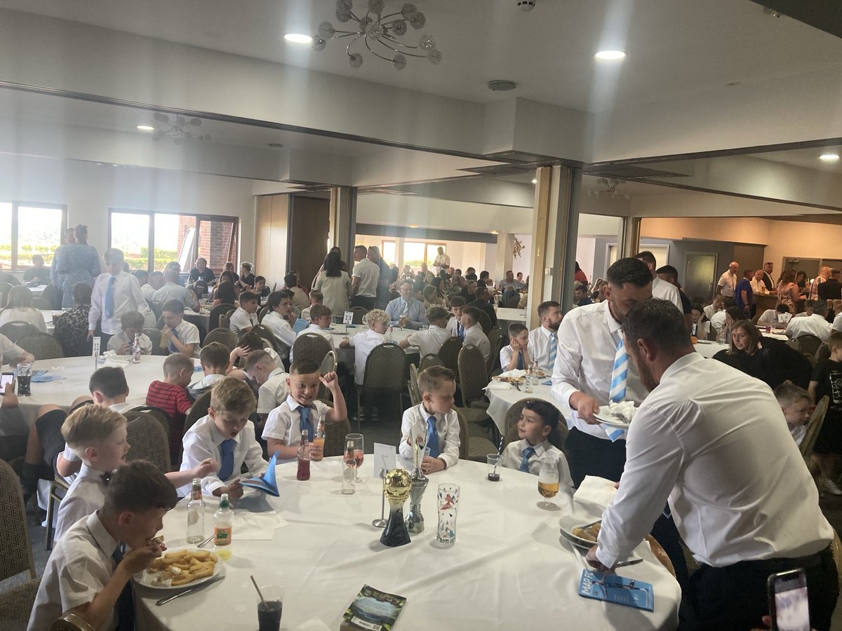 mapfootball's tweet photo. A busy weekend off and on the pitch ! Good luck to all the MAP teams in action and we look forward to welcoming all the players , families and friends to the ⁦@BoringdonParkGC⁩ for the MAP FC annual awards held over 3 sessions on Saturday and Sunday. 🏆 https://t.co/u0PNf3Nxjt