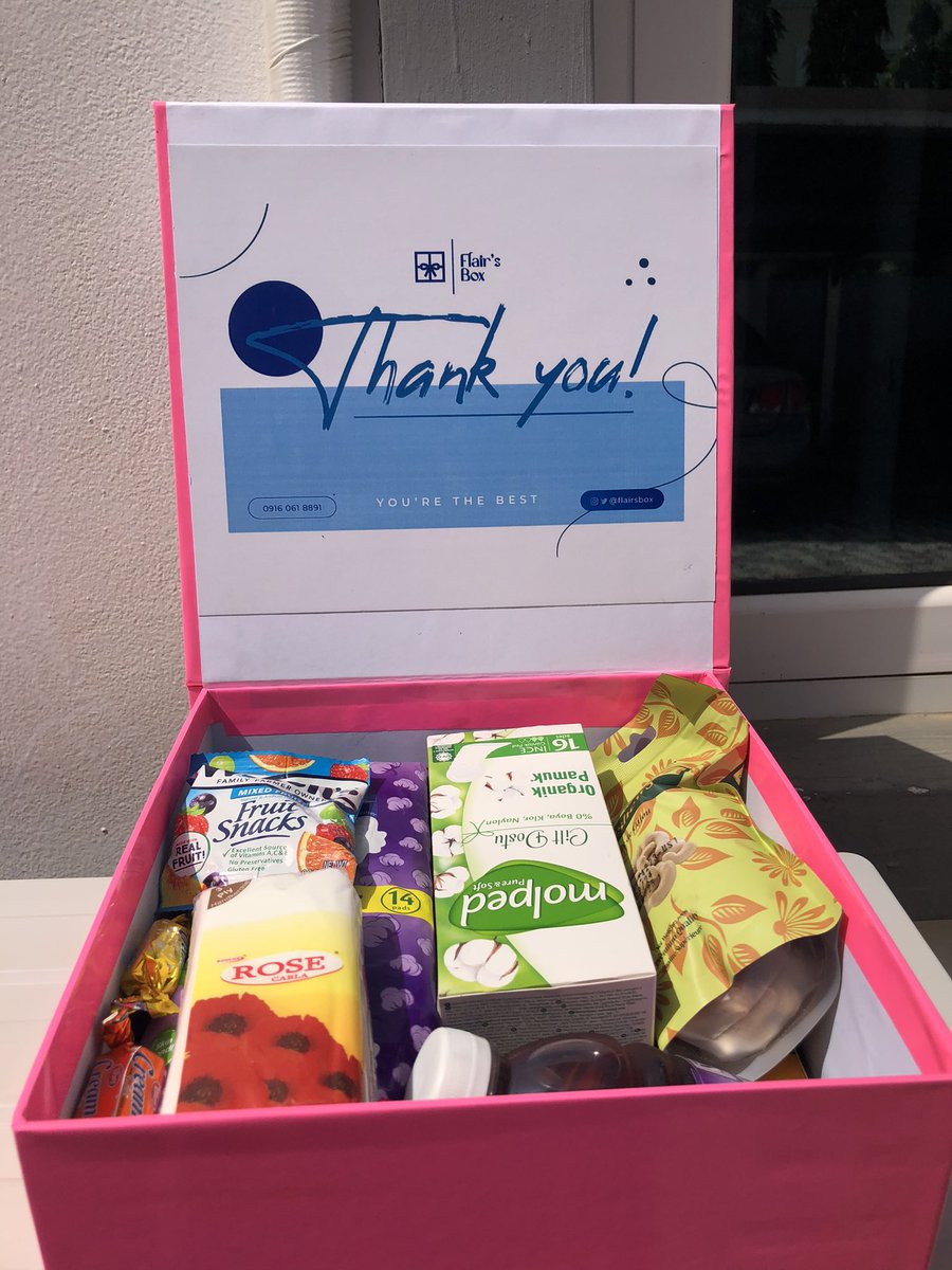 FlairsBox's tweet photo. Flair’s Box is here to stay. Help us make your woman smile through her period☺️☺️☺️☺️

#flairsbox #periosboxinabuja #periodcarepackage https://t.co/FabH3o2K8p