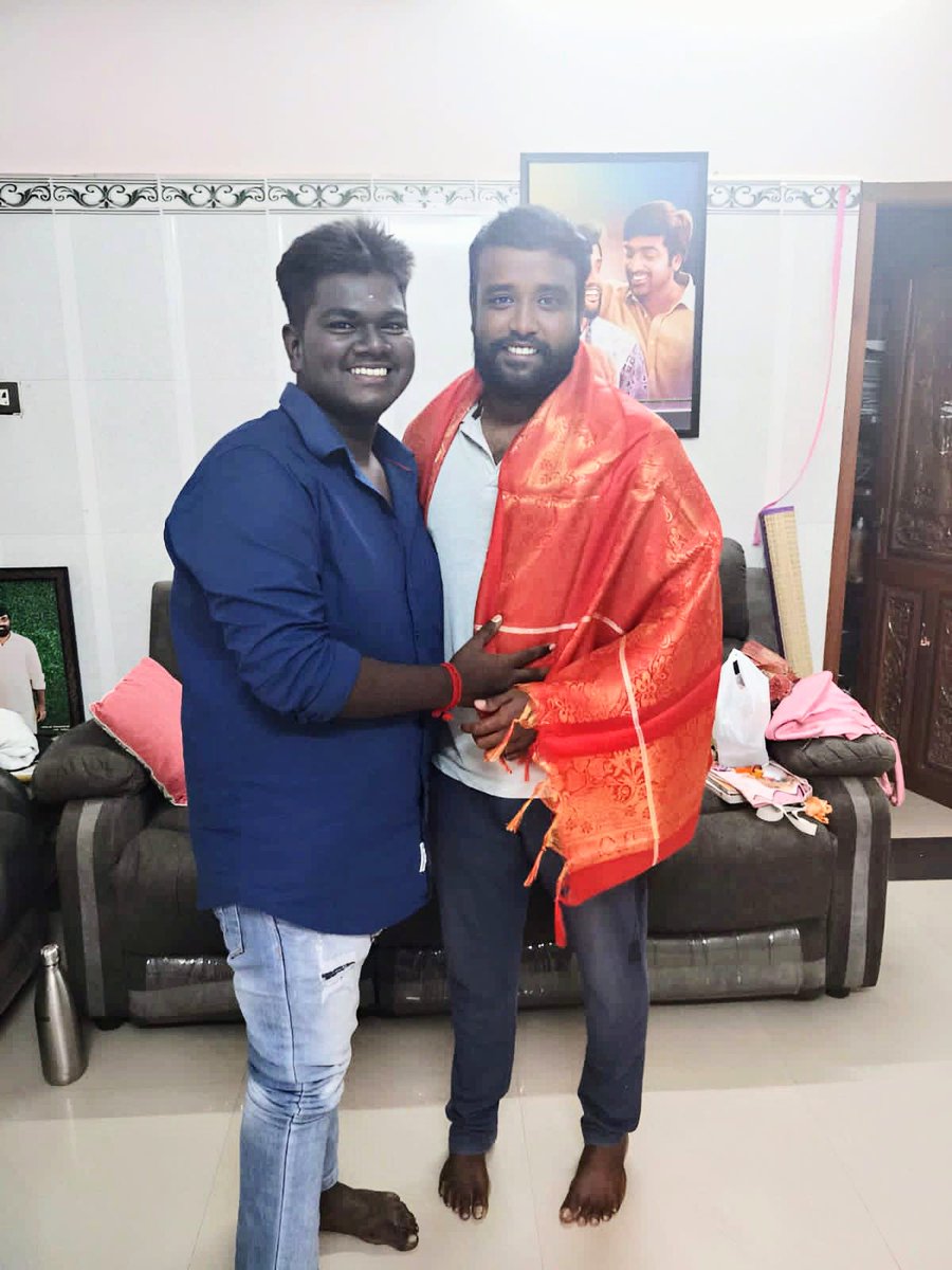 Ajaysethuoff's tweet photo. அனைவருக்கும் சகோதரர் தின நல்வாழ்த்துக்கள் ..

எங்களின் அகில இந்திய பொதுச் செயலாளர் 
Anna : @kumaran_VSP ❤❤@MakkalSelvanFC https://t.co/J0ehhYOnDZ