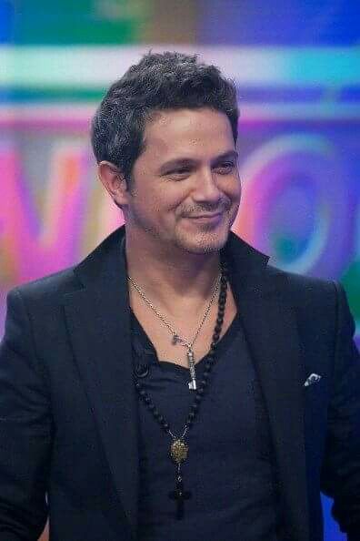 Luz Marán tweet media