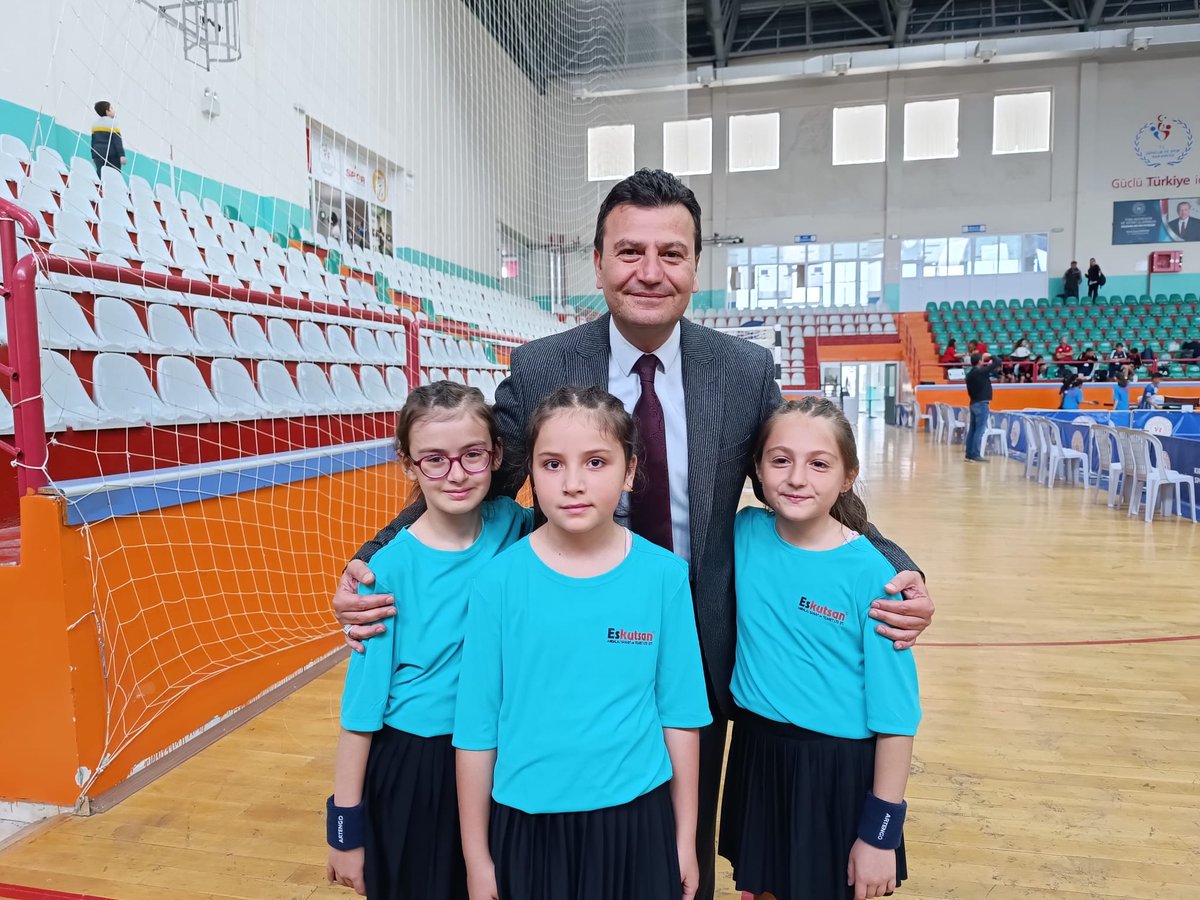 📍 İlimiz ev sahipliğinde, 29 ilin ve aralarında KKTC'nin yer aldığı @gsbokulsporlari Masa Tenisi Türkiye Şampiyonası Kırşehir Spor Salonu’nda İl Müdürümüz Numan ŞAHİN'in katılımıyla start aldı. Tüm sporcularımıza başarılar dileriz. @gencliksporbak @oa_bak