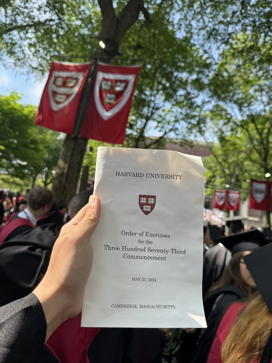 Got a master's degree in History of Science, major in History of Medicine from Harvard, to complement my work in medical anthropology! Looking forward to writing more histories of health and the body, on/from the Philippines and beyond.