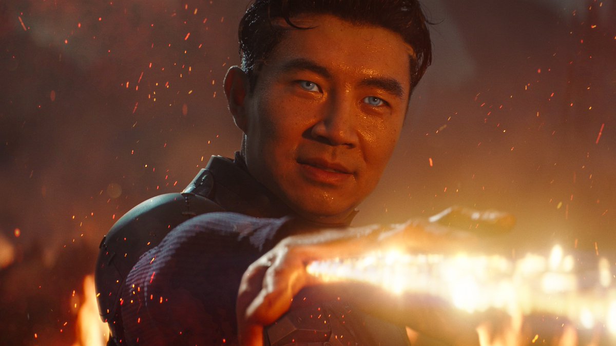 NetflixJP's tweet photo. ◆配信開始
Netflix映画『アトラス』（アメリカ）

ジェニファー・ロペス 出演。

AIに強い不信感を抱く、優秀だが人間嫌いのデータアナリスト（ジェニファー・ロペス）は、反逆ロボットを捕らえる任務に参加。
だが思わぬ危機が襲い、彼女はあるAIと共に地球と人類のため闘いへと身を投じていく。

#アトラス