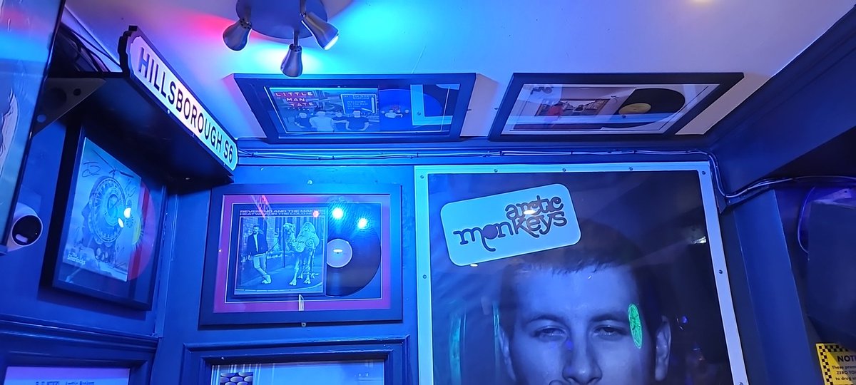 Sheffield corner looking good as ever with a couple of new additions <a href="/TheSherlocks/">The Sherlocks</a> <a href="/Reverend_Makers/">Reverend&TheMakers</a> <a href="/LittleManTate/">Little Man Tate</a> <a href="/TheReytons/">THE REYTONS</a> <a href="/swfc/">Sheffield Wednesday</a>