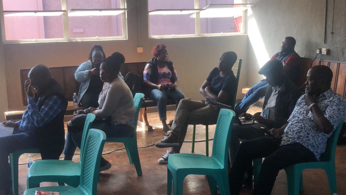 misazimbabwe's tweet photo. 📍Mutare: Belated Provincial Wolrd Press Freedom Day Commemorations.
Engagement meeting with the Legislators, the @PoliceZimbabwe and @Zim_Media_Com under our localised theme- Positioning the media to amplify the environment story for a sustainable future.
#EnvironmentStory https://t.co/RtsfSKPShB