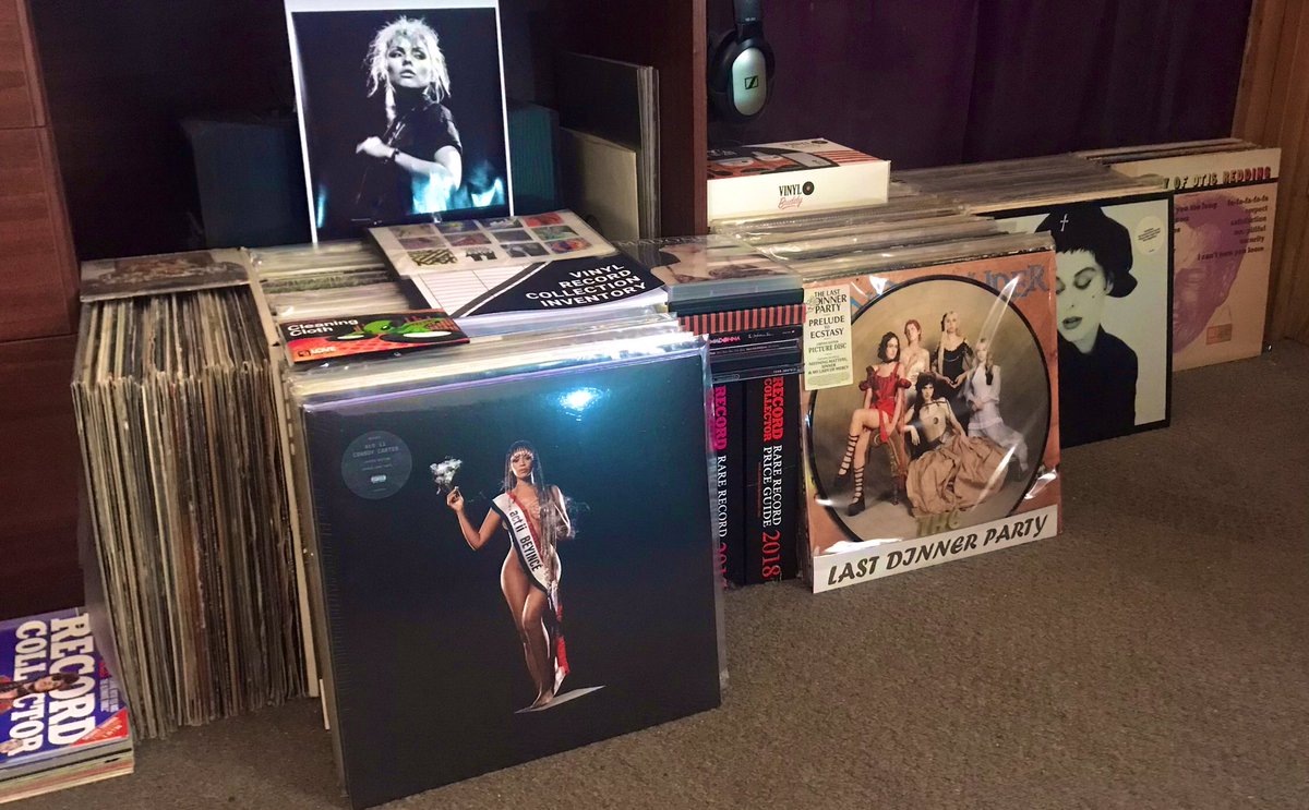 Today I’ll be mostly listening to @Beyonce “Cowboy Carter (Bead Face Edition) 2024 #Actii #Parkwood #albumsyoumusthear #EmpoweredWomen #GirlPower #Swifties #vinylcollection #vinylcommunity #vinylrecords #NowPIaying 🎶🎤🫠