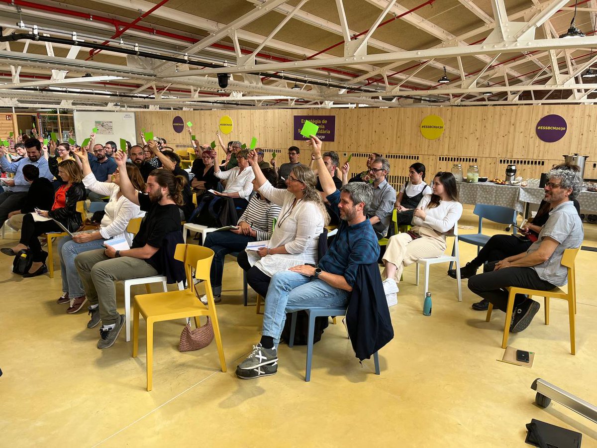 AltresEconomies's tweet photo. 🟢 Dimecres 22 de maig, es va celebrar l’Assemblea anual de les entitats adherides a l’#ESSBCN2030 al @Bloc4BCN!
🔝Una oportunitat per debatre i acordar el Pla de Treball pel 2024, avaluar l’activitat de l’any 2023 i explicar el #PIESS 2024-2027.
https://t.co/G6Ms5PFdal https://t.co/4s1vhxbom2