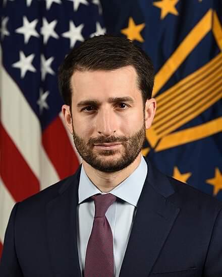 INTEL by Ghost Ezra Cohen on EBS & 'The Movie' Ezra Cohen, also known as Ezra Cohen-Watnick, is an American intelligence official who served as the acting under secretary of defense for intelligence during the Trump Administration. From Ezra Cohen-Watnick I'm going to spell it