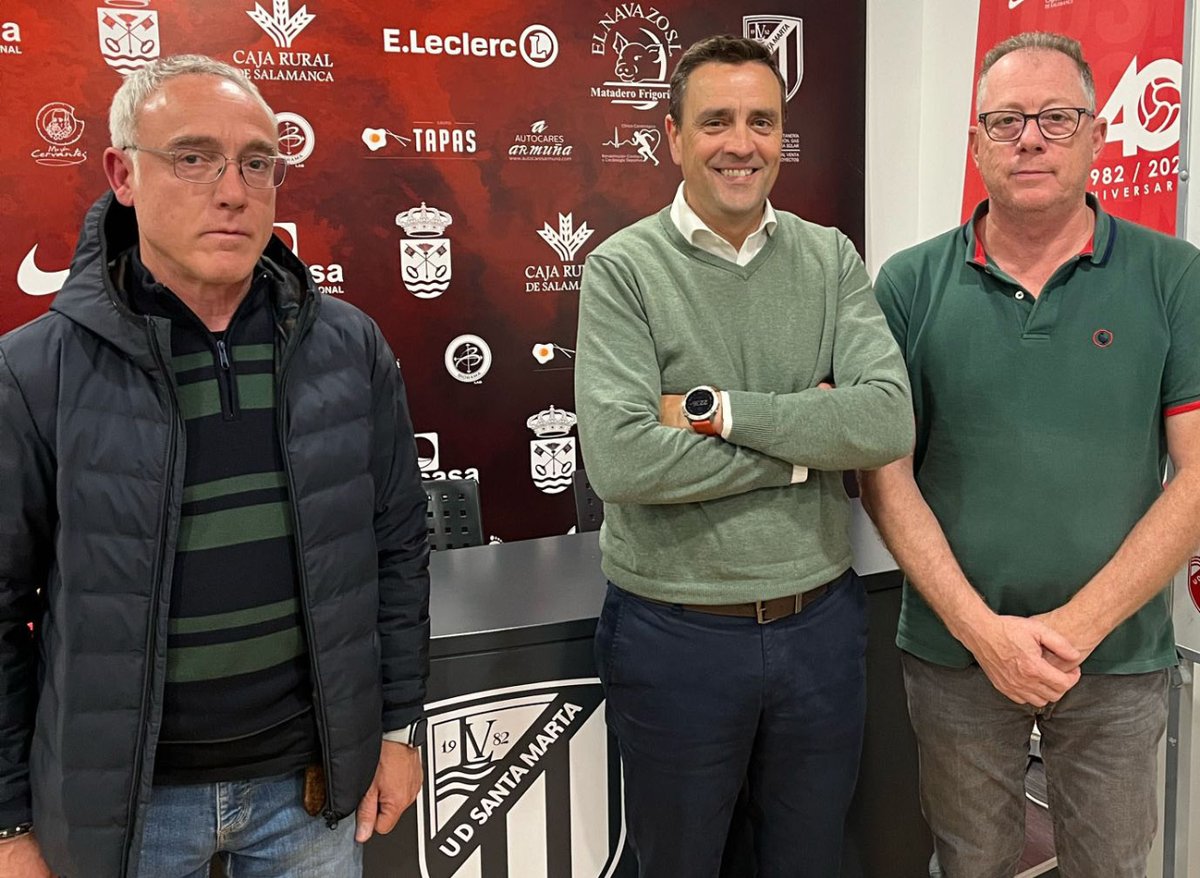 🔴⚪ COMUNICADO OFICIAL ❤️

La UDSM ha firmado un convenio de colaboración con el <a href="/CDFHelmantico/">CDF Helmántico</a> , que se convertirá en club convenido UDSM, en un pionero acuerdo que revertirá en beneficios para ambos clubes.
 
Toda la info en web: i.mtr.cool/ezbllctzdk

#OrgulloUDSM