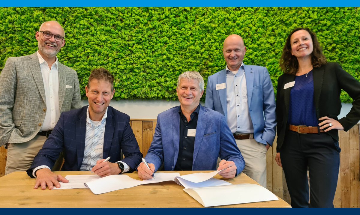 𝐒𝐕𝐑𝐙 𝐤𝐢𝐞𝐬𝐭 𝐯𝐨𝐨𝐫 𝐘𝐬𝐢𝐬 𝐳𝐨𝐫𝐠𝐝𝐨𝐬𝐬𝐢𝐞𝐫! 💙🤩 Met het tekenen van de overeenkomst wordt SVRZ de eerste zorgorganisatie die #Ysis zorgdossier intramuraal gaat gebruiken. Bedankt voor het vertrouwen SVRZ en we kijken uit naar de samenwerking! Meer info volgt 😃