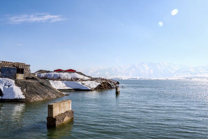 دریاچه ارومیه با پیگیری های ایت الله رییسی رییس جمهور شهید جانی تازه گرفت و دوباره نفس کشید.
#دریاچه_ارومیه #سيد_الشهدای_خدمت #رئیسی #Raisi