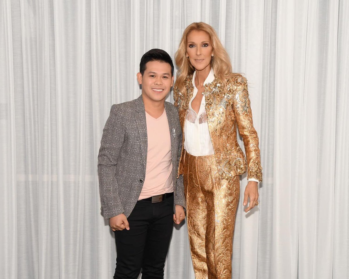 #OnThisDay in 2019, Marcelito Pomoy met Celine Dion, at The Colosseum at Caesars Palace Las Vegas.

#EnCeJour en 2019, Marcelito Pomoy a rencontré Céline Dion, au Colosseum du Caesars Palace à Las Vegas.

#CelineDion #CélineDion @celinedion
celinedionweb.com/en/event/marce…