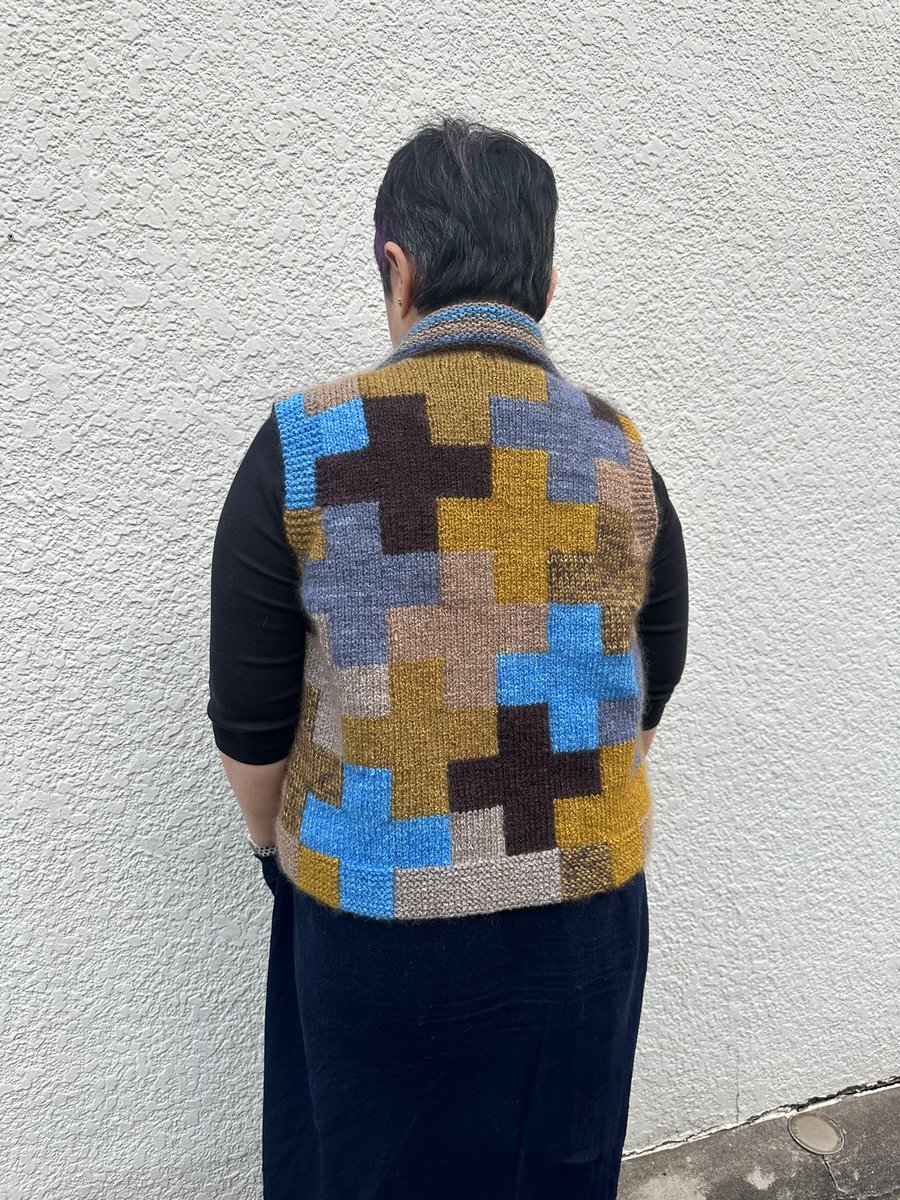 新作のご紹介③ これは個性が光る色合いです！ 私が得意なカラーですね