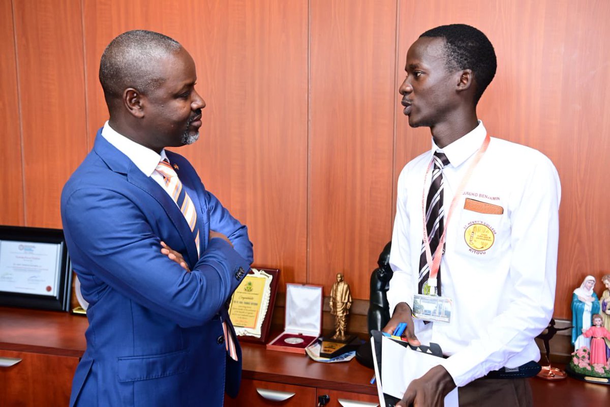 Yesterday, I hosted a special guest, Mr. Benjamin Jjuuko, an aspiring ophthalmologist and a student at St. Henry's College Kitovu, Masaka, who came to interview me for their school magazine: The Shuttle. Benjamin, who is an S.6 candidate, is studying a combination of biology,