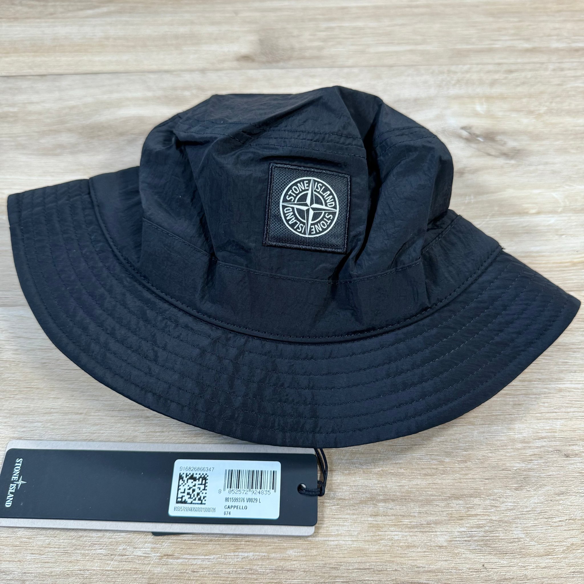 Stone island 2024 nylon metal bucket hat