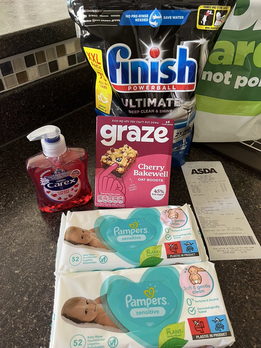 Kelly Dyke tweet media