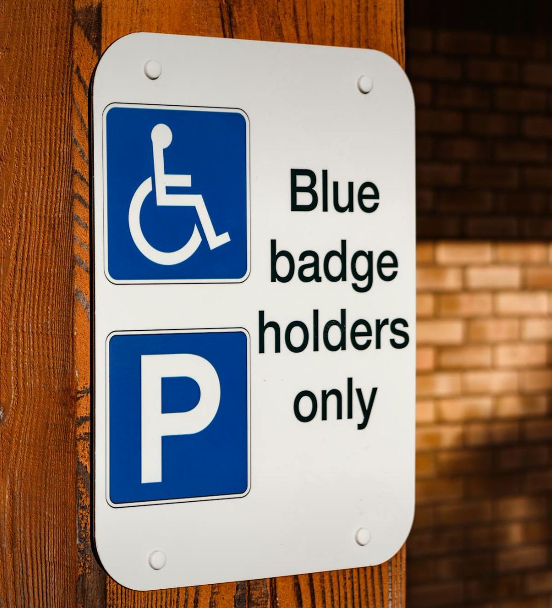 🚗🅿️ In support of the national Blue Badge Day of Action, our civil enforcement officers will be checking Blue Badges while out on patrol. Misuse of Blue Badges is a serious matter. It can result in prosecution, including a court appearance and a fine of up to £1,000.