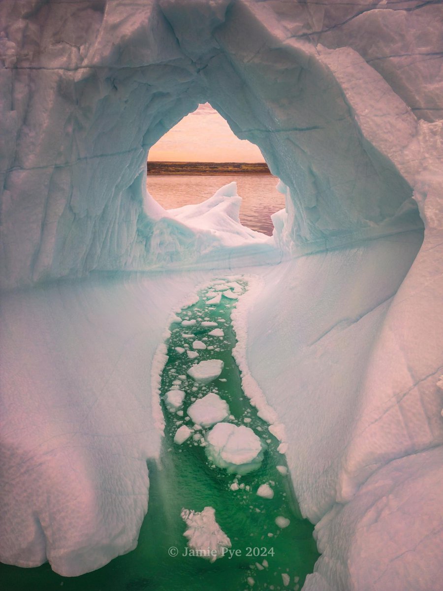 Labrador Straits ๐บ๐ฆ (@labradorstraits) on Twitter photo Thereโs blocky ones, wedged, pinnacle and dry dock. Then thereโs the icing on the cake - the ones with a hole straight through the middle! <a href="/NLtweets/">NewfoundlandLabrador</a> #Iceberg Thereโs blocky ones, wedged, pinnacle and dry dock. Then thereโs the icing on the cake - the ones with a hole straight through the middle! <a href="/NLtweets/">NewfoundlandLabrador</a> #Iceberg