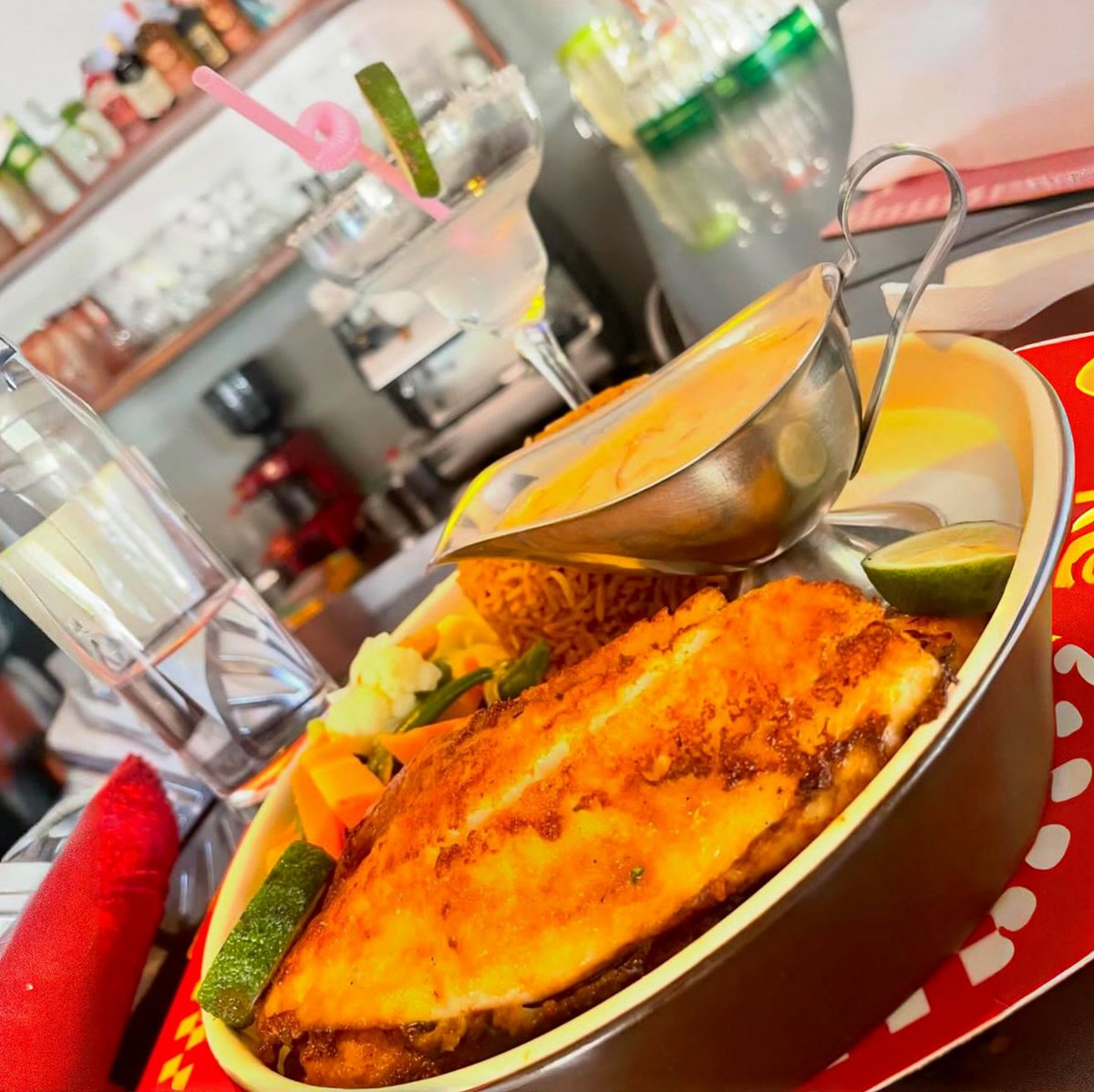 Tantalize your taste buds with our delightful lunch offerings at Romeo's Restaurant. Whether you dine in or order for takeaway, we've got your cravings covered with our mouthwatering selection. Join us for a culinary delight! #LunchServedRight #RomeosRestaurant #TastyTreats
