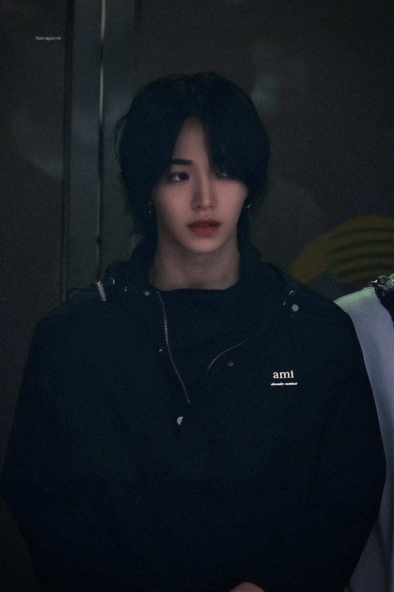 Navigator0413's tweet photo. 240524 뮤직뱅크 퇴근 HD

#大平祥生 #OHIRASHOSEI 
#JO1 #ジェイオーワン #제이오원 https://t.co/B4ijH0TAVJ