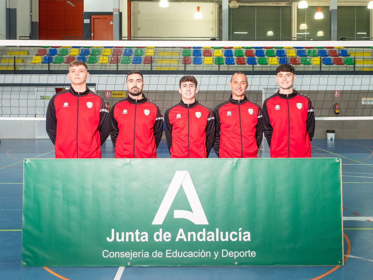 𝐒𝐢𝐧 𝐯𝐨𝐬𝐨𝐭𝐫𝐨𝐬, 𝐧𝐚𝐝𝐚 𝐡𝐮𝐛𝐢𝐞𝐫𝐚 𝐬𝐢𝐝𝐨 𝐩𝐨𝐬𝐢𝐛𝐥𝐞.

🫱🏻‍🫲🏼 Gracias, gracias y mil veces gracias.

<a href="/DIPUSEVI/">Diputación de Sevilla</a>, 𝘓𝘢 𝘕𝘶𝘦𝘷𝘢 𝘡𝘰𝘯𝘢, <a href="/CafesMacaibo/">Cafés Macaibo</a>, <a href="/AndaluciaJunta/">Junta de Andalucía</a>.

#UtreraSienteElVoley