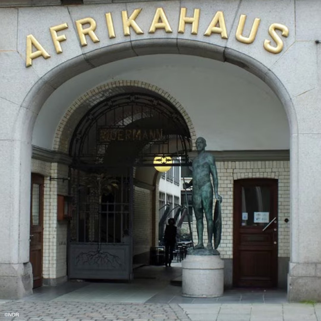 halloafrique's tweet photo. "Décoloniser Hambourg"!➡️Nouveau concept pr poursuivre le travail de mémoire sur le passé colonial à #Hambourg🇩🇪

Objectif: traitement des lieux de mémoire, changement des noms de rues, restitution d'oeuvres d'art, enseignement de l'histoire coloniale ds les écoles &amp; universités. https://t.co/oT0uV09hZR