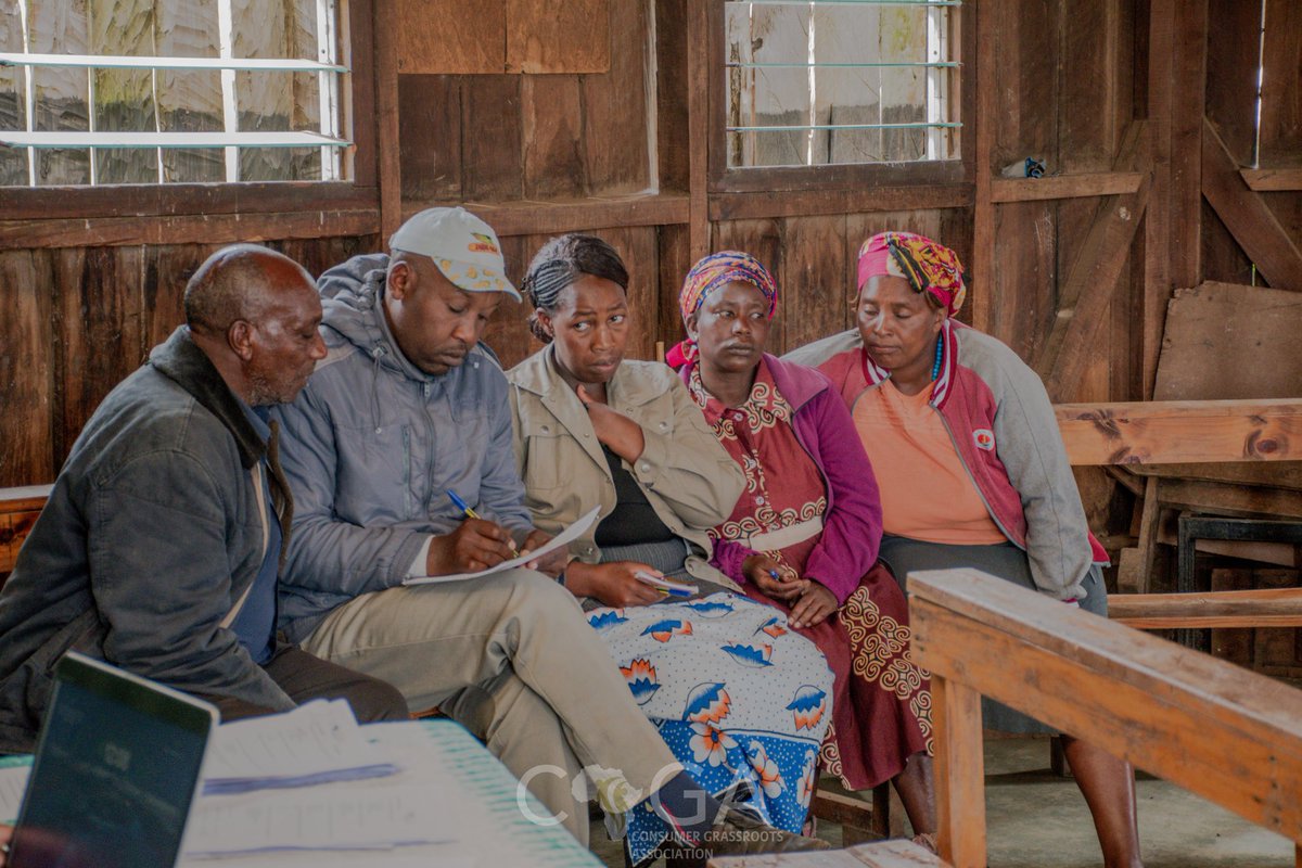 Consumers_Kenya's tweet photo. Capacity-building sessions centered on #consumer rights, empowering #individuals to advocate effectively for safer, more equitable #food systems. Join us as we collectively reimagine and strive for a resilient, health-conscious future for our community's #foodlandscape. https://t.co/qRc62Q1HPi