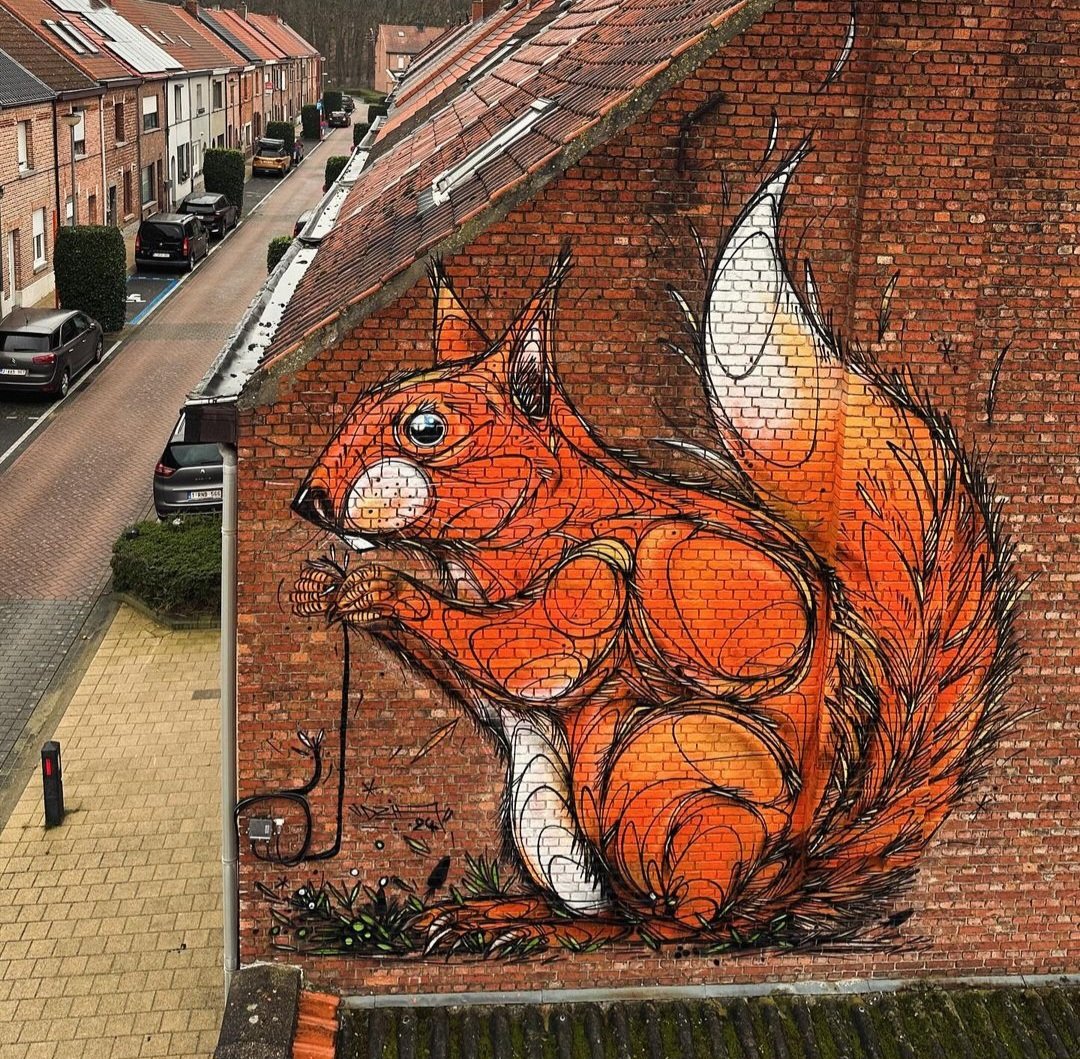 Cheeky squirrel by Belgian Dzia in Sint-Katelijne-Waver, Belgium (2024) #dzia #streetart #lamolinastreetart | photo via artist mysl .nl/XMQWM
