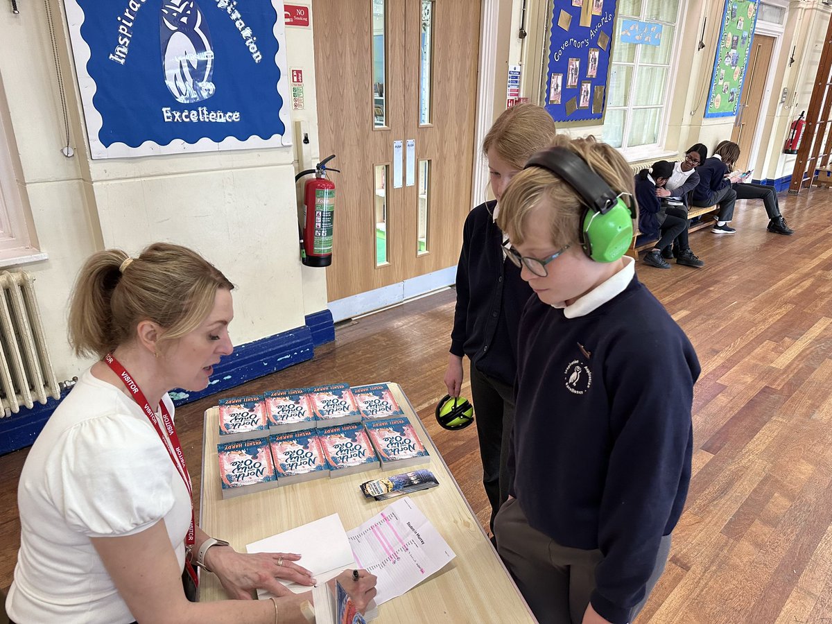 Stopsley Primary tweet media