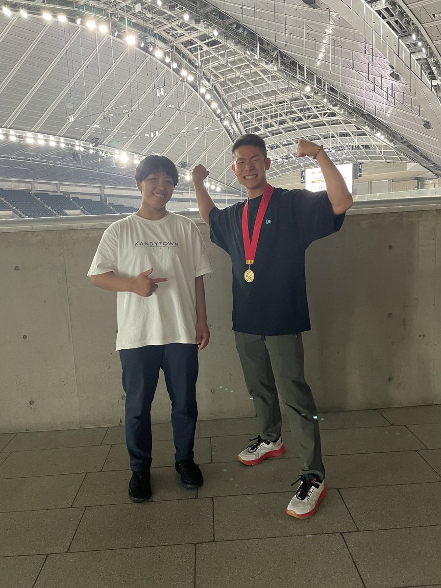 「アスリートメンタルコーチング」を受けている「石井亜海選手」が全日本レスリング選抜選手権で優勝🎉🎉

おめでとう！！

アスリートメンタルコーチングは肉体での鍛錬以外の全ての取り組みであり、アスリートの人生を豊かにしながら自分史上最高のパフォーマンスを発揮していく取り組みです🔥🔥