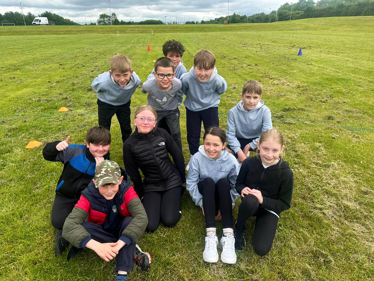 Our Year 6 Rounders Team are looking forward to representing #TeamMosborough today @WestfieldSheff 

                 🥎🏆🏅🏆🥎