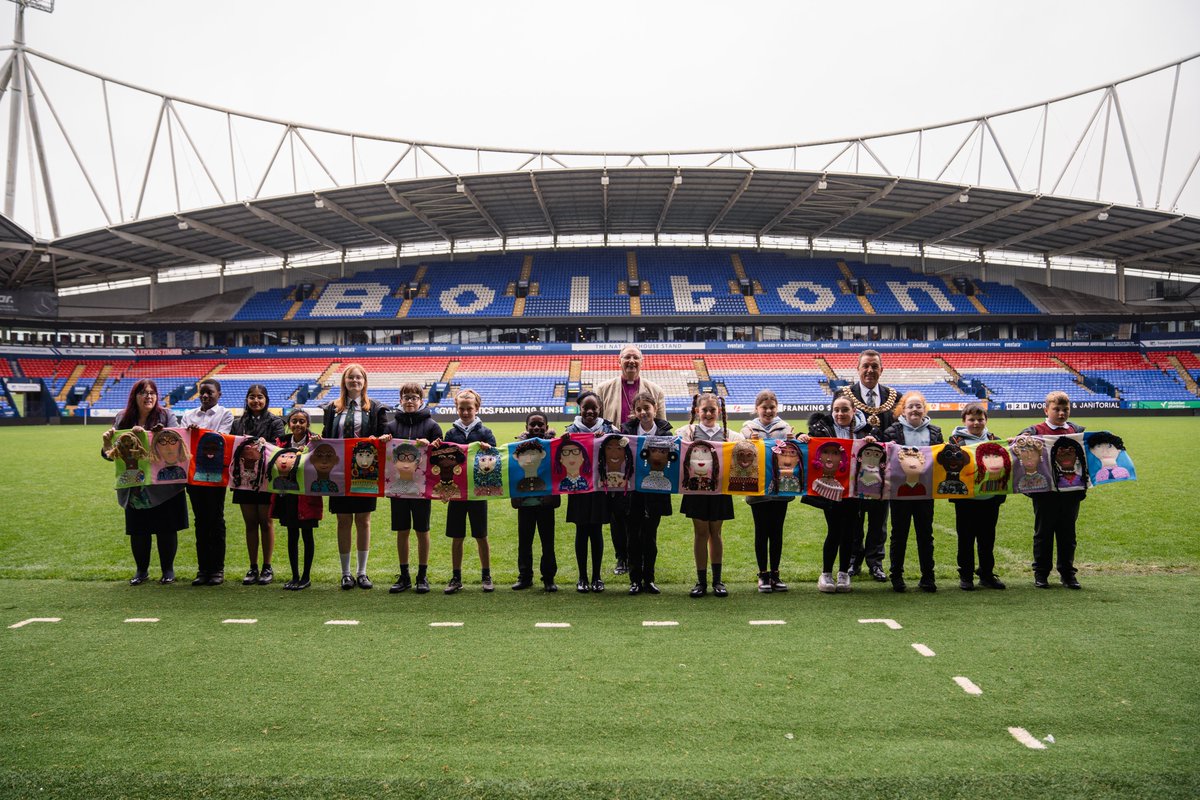 On Thursday, @OfficialBWFC stadium hosted an art exhibition created by a group of local schoolchildren named the ‘Spirit Blazers’, made up of 12 children from @archtempletrust (St James CE Primary @stjamesfarn, St Maxentius CE Primary and Bishop Bridgeman CE Primary) and four