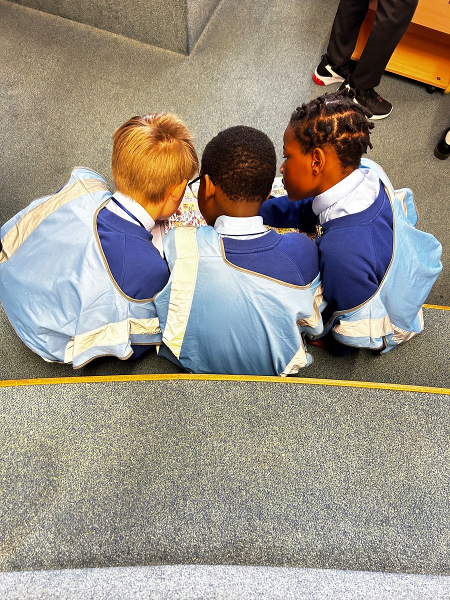 Books__bab's tweet photo. A gorgeous author session with pupils who are working with the brilliant @SerenaKPatel on their own mystery stories. Every pupil became members of @WolvesLibraries massive thanks to all the library staff! @ace_national @PuffinBooks #librariesforprimaries #worldofstories https://t.co/akiAtOD5Kj