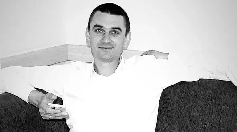 Takımımızın taraftar derneği kurucusu değerli abim EVREN YİGİT’in vefat haberini üzüntüyle ogrendim . Yasanılan sampıyonluklarımızda gizli kahramanlardan biriydi cok sey paylastıgımız bı ınsandı. Mekanı cennet olsun Allah rahmet eylesin <a href="/BucasporFan/">BUCASPOR</a>  😞
