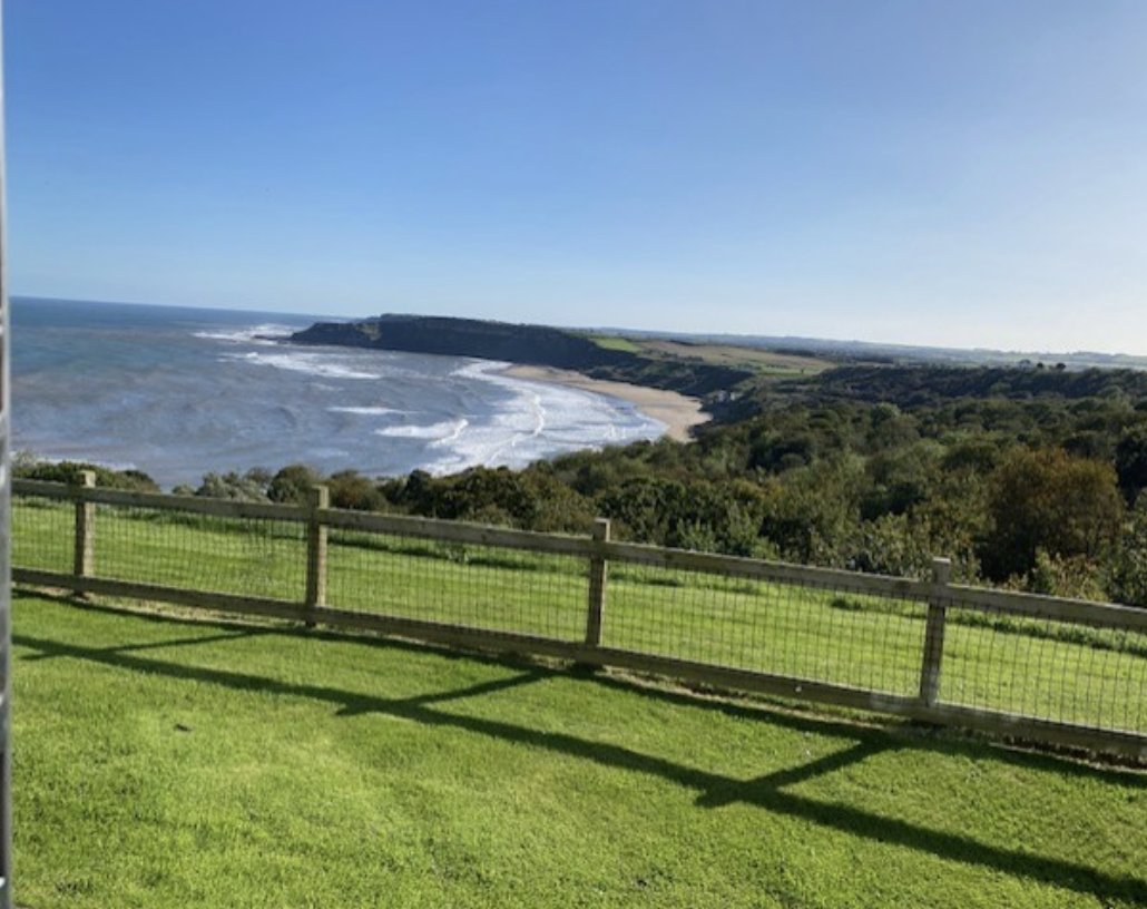 ID # 3210 has the most stunning panoramic views over Cayton Bay and has dates available throughout the Summer and Autumn!

#Holiday #Homes #Yorkshire #Exchange