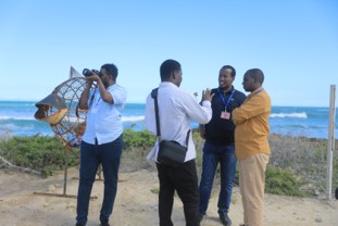 📸✨ Empowering partners through the lens! @USAIDSomalia convened a #PhotographyTraining workshop, equipping teams with skills to capture compelling stories. From 📷#DSLRs to📱#Smartphones, we're ready to showcase the impact of our work in vivid detail. #VisualStorytelling🖼️📖