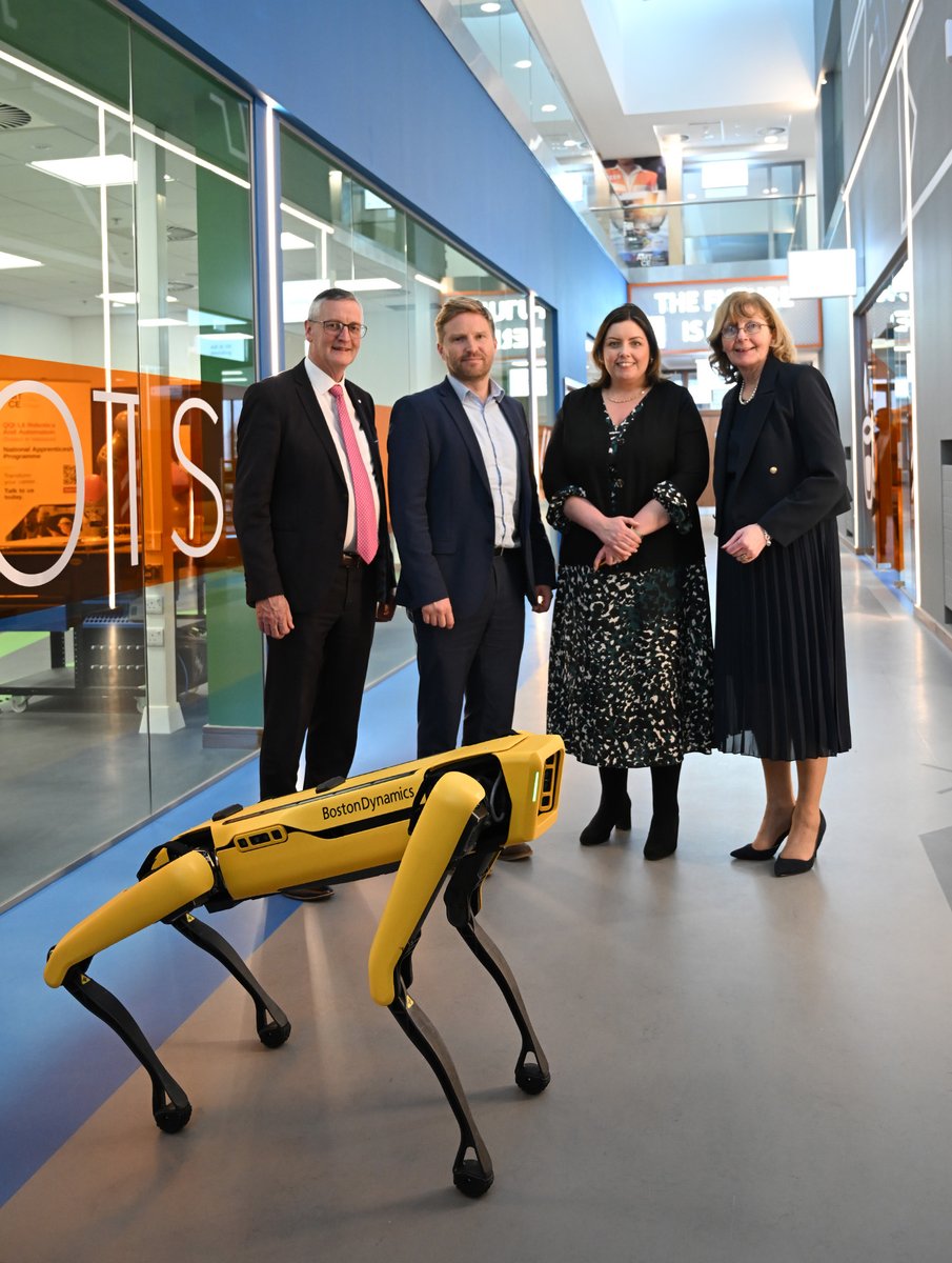 This week our Advanced Manufacturing Innovation Centre (AMIC) signed a Memorandum of Understanding with @LouthMeathETB @AmtceT in Dundalk, marking a significant step towards enhancing collaborative skills development on an all-island basis. Full story: bit.ly/3UTfB5W