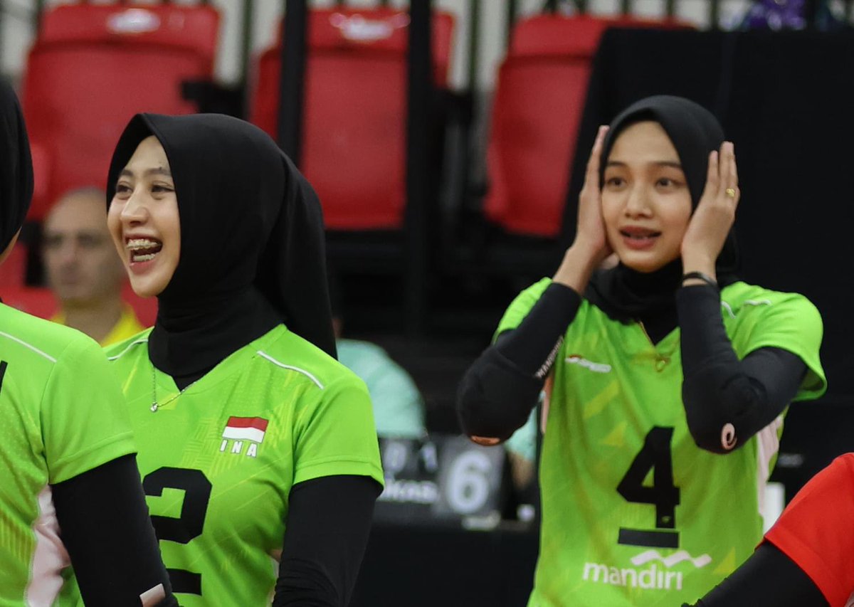 Indonesia relish first win in AVC Challenge Cup with 3-0 on Singapore
Read more: asianvolleyball.net/new/indonesia-…
#FIVB #VolleyballWorld #AVCChallengeCup #AVC #AVCVolley #AsianVolleyball #mikasasports_official #StayActive #StayStrong #StayHealthy