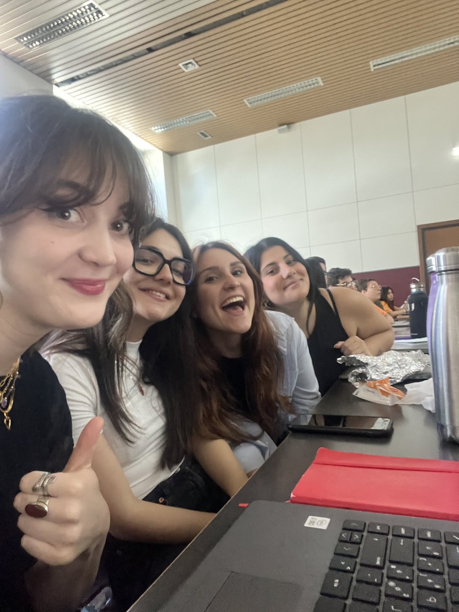 ewemmajane's tweet photo. Inaugurato l’ultima giornata di presentazione dei progetti #social4social con il nostro lavoro per Aura! 
Come siamo andate?
#smm24 https://t.co/6oYqIFehNh