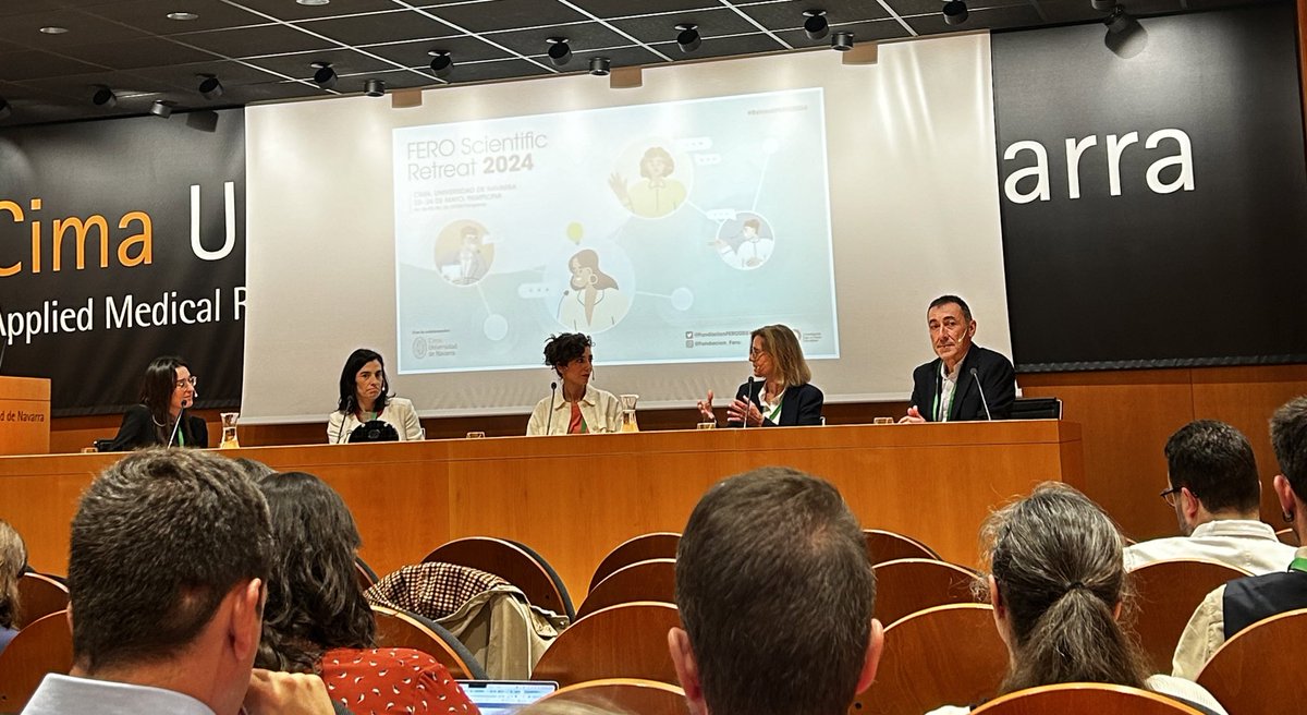 Ruben Ventura (@rubenvent) on Twitter photo En marcha la mesa redonda “si no lo cuentas, no cuenta” moderada por <a href="/lucia_lgl/">Lucía Gastón Lorente</a> donde vemos los diferentes ángulos de la comunicación en cáncer.
El factor humano y emocional: “nos implicamos con lo que nos sentimos identificados”
#RetreatFERO2024 #cuentaconFERO En marcha la mesa redonda “si no lo cuentas, no cuenta” moderada por <a href="/lucia_lgl/">Lucía Gastón Lorente</a> donde vemos los diferentes ángulos de la comunicación en cáncer.
El factor humano y emocional: “nos implicamos con lo que nos sentimos identificados”
#RetreatFERO2024 #cuentaconFERO