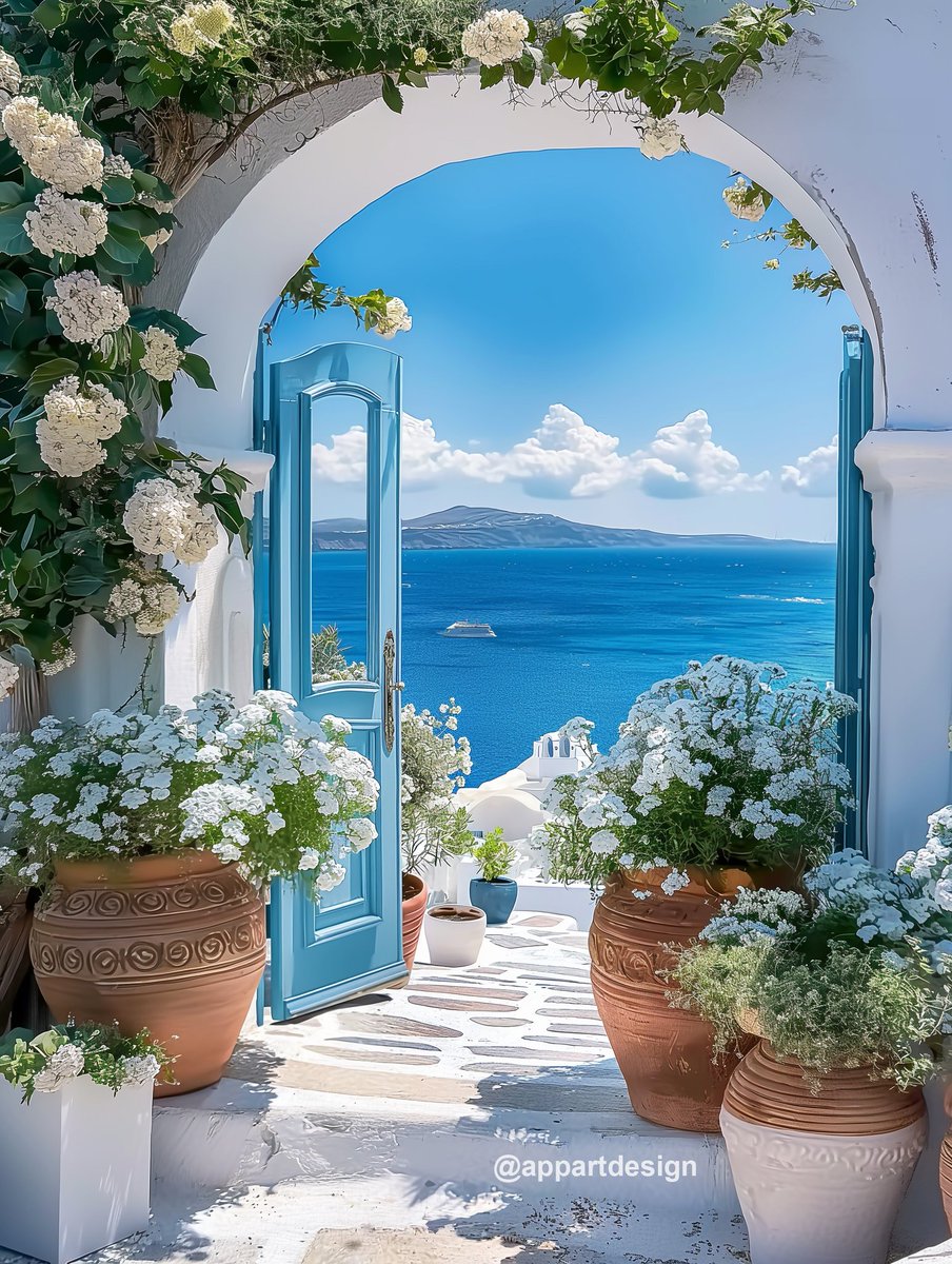 AppartDesign's tweet photo. Santorini https://t.co/CPTuns3fsM